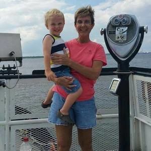 Meet your Posher, Kaye